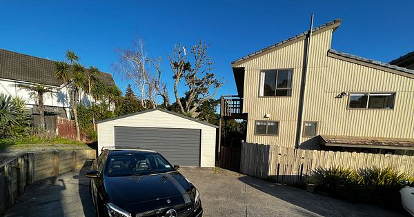 House For Rent Auckland Tree View Avenue Glenfield Myrent Co Nz