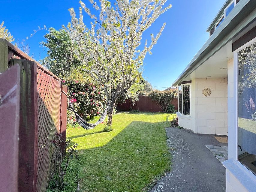 House for rent Christchurch 104B Yaldhurst Road, Sockburn myRent.co.nz