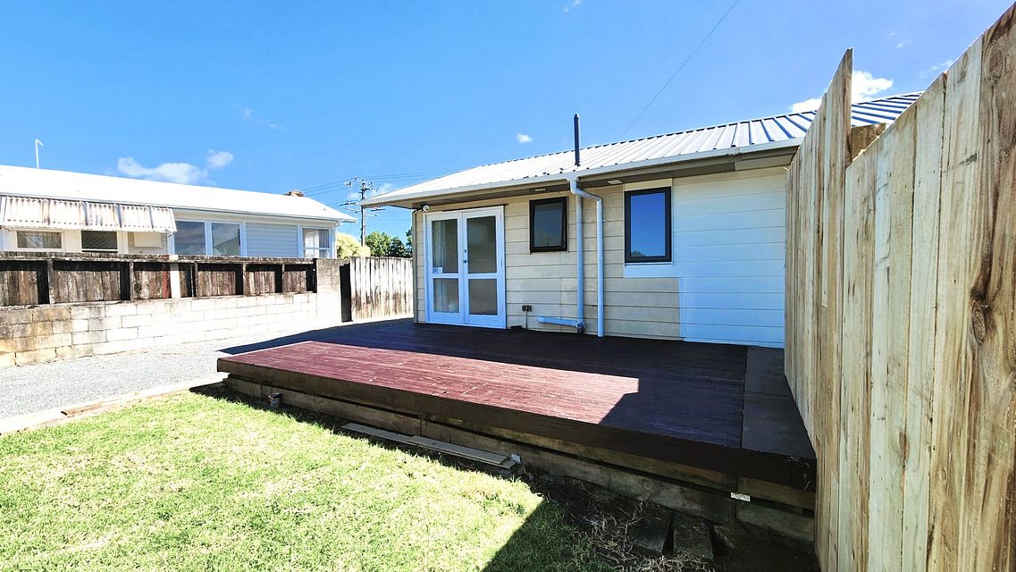 House for rent Auckland 109A Rathgar Road, Henderson myRent.co.nz