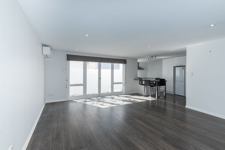 Unit for rent Auckland 20A Bradford Street, Parnell myRent.co.nz