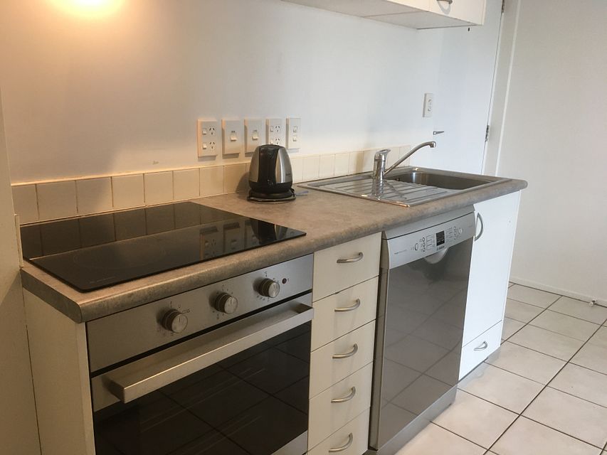 Apartment for rent Auckland 3K/10 Crown Lynn Place, New Lynn myRent