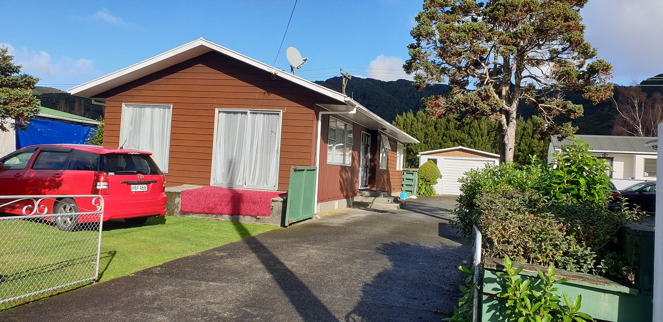 House for rent Lower Hutt 69 Karamu Crescent, Wainuiomata myRent.co.nz