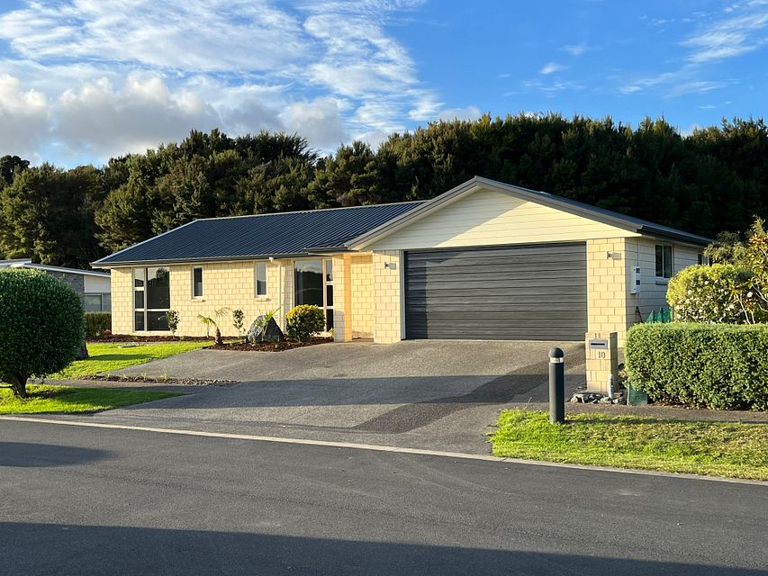 House for rent Mangawhai 10 Park Avenue, Mangawhai Heads myRent.co.nz