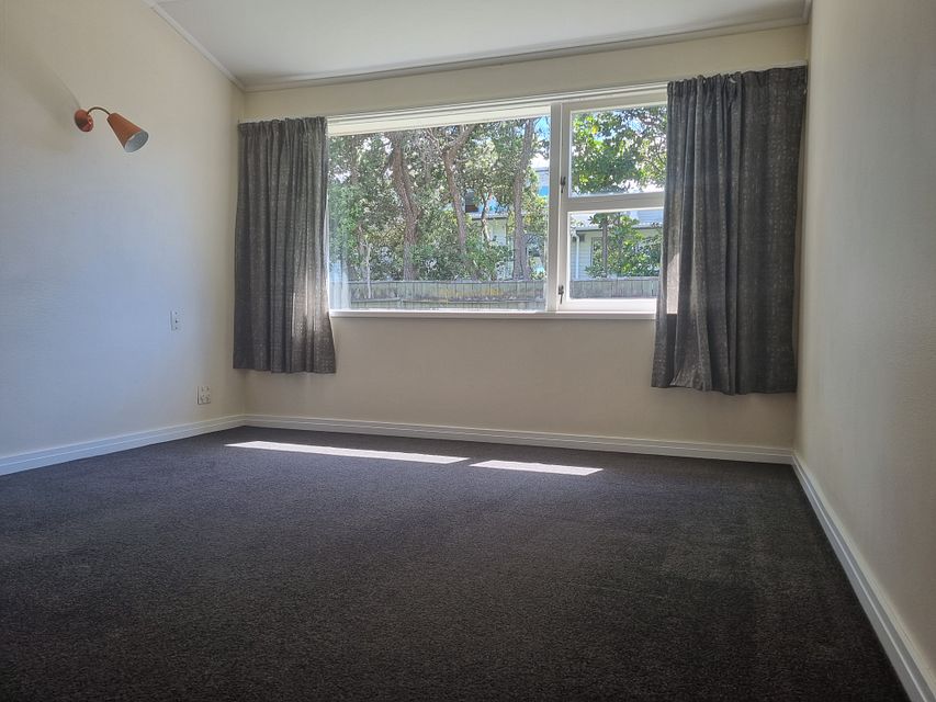 House for rent Lower Hutt 51 WaiIti Crescent, Woburn myRent.co.nz