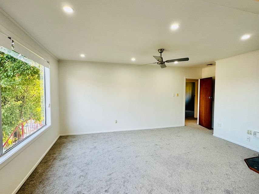 House for rent Auckland 10 Datura Place, Sunnynook myRent.co.nz