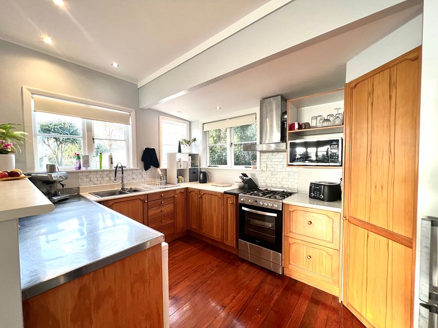 House for rent Auckland 6 Henshaw Avenue, Mount Roskill myRent.co.nz
