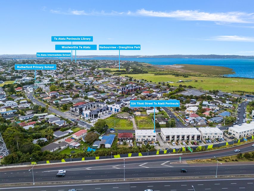 Townhouse for rent Auckland 32A Titoki Street, Te Atatu Peninsula myRent.co.nz