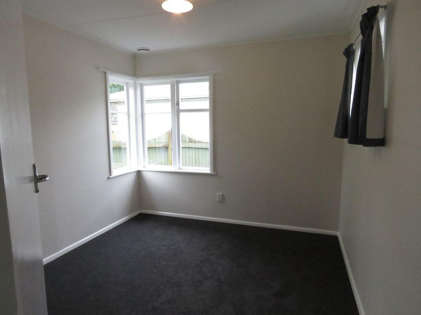 House for rent Lower Hutt 55 Westminster Road, Wainuiomata myRent.co.nz