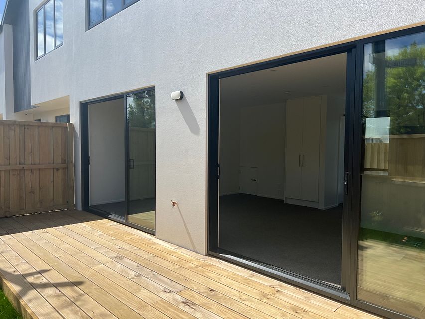 Townhouse for rent Christchurch 3/7 Hume Street, Sydenham myRent.co.nz