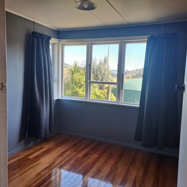 House for rent Eketahuna 423 Castle Hill Road, Alfredton myRent.co.nz