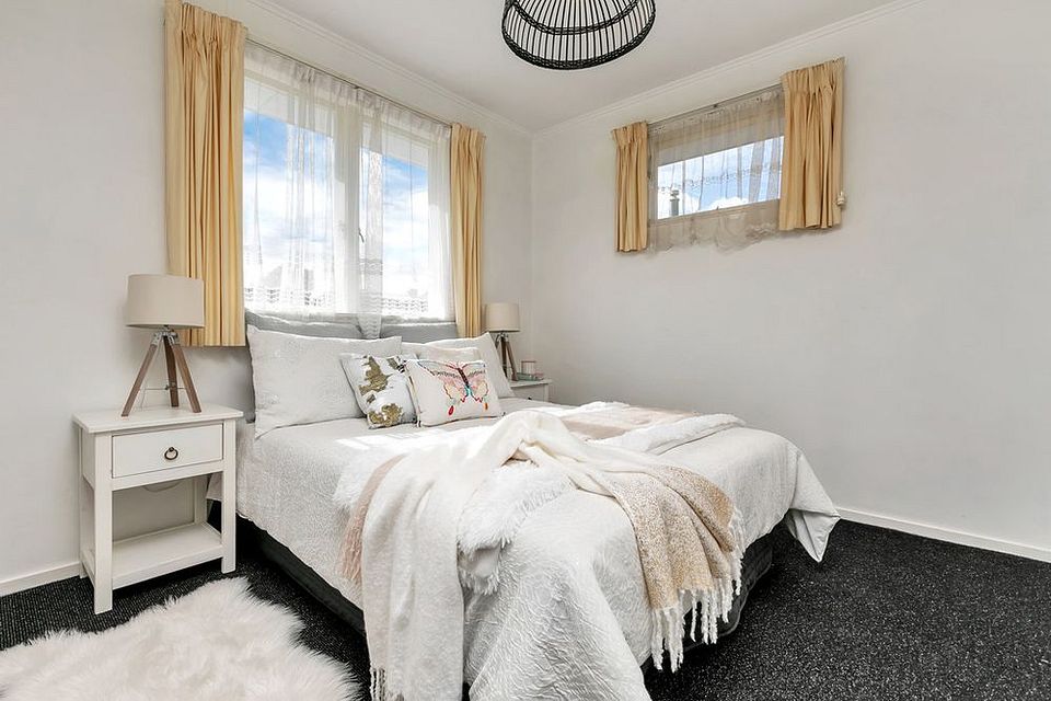 House for rent Auckland 16 Patts Avenue, Glendene myRent.co.nz