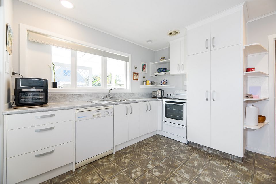 House for rent Auckland 00 Amberley Avenue, Te Atatu South myRent.co.nz