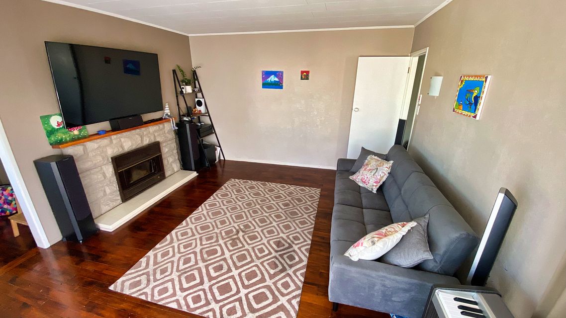 House for rent Auckland 25 Whitford Road, Howick myRent.co.nz