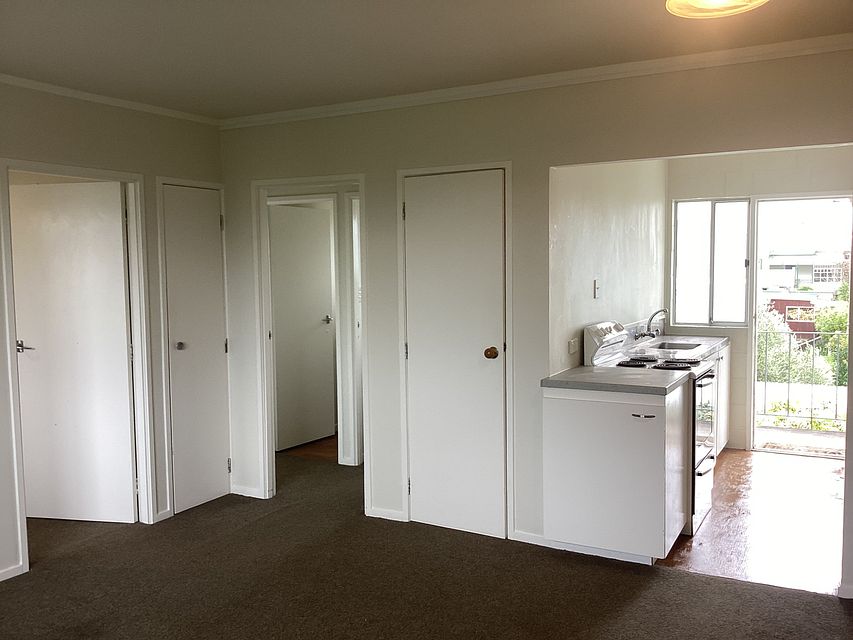 Apartment for rent Auckland 15/44 Sarsfield Street, Herne Bay