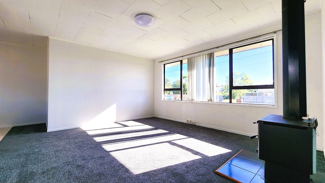 House for rent Auckland 109 Rathgar Road, Henderson myRent.co.nz