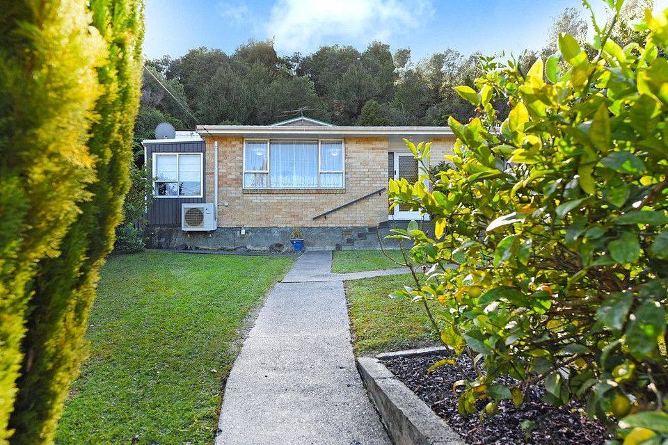 Unit for rent Lower Hutt 11 Lowry Crescent, Stokes Valley myRent.co.nz