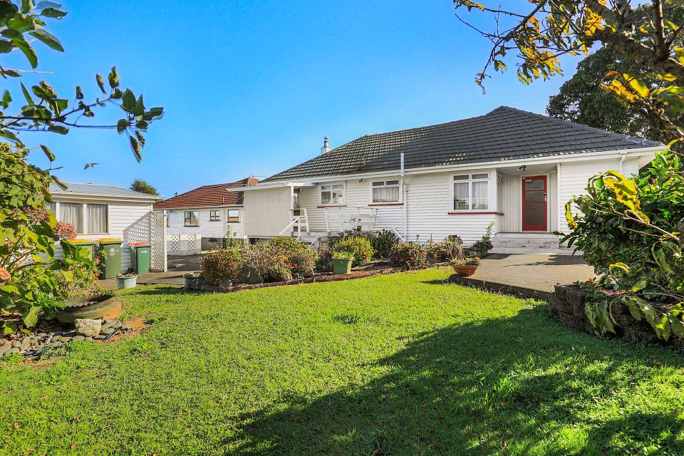 House for rent Auckland 136 Wyllie Road, Papatoetoe myRent.co.nz