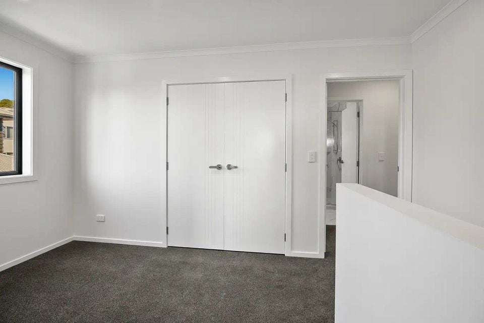 Unit for rent Hamilton 2/26 Hunter Street, Hamilton Lake myRent.co.nz