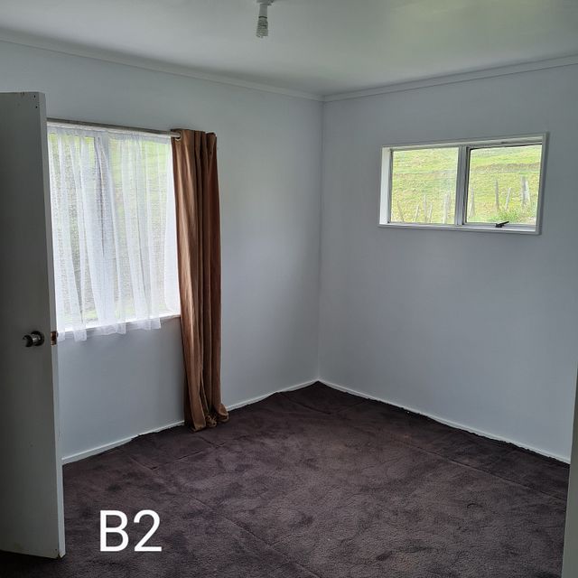 House for rent Porirua 100 Arahura Crescent, Waitangirua myRent.co.nz