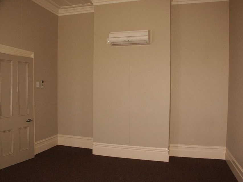 Unit for rent Dunedin 2/13 Council Street, Saint Kilda myRent.co.nz