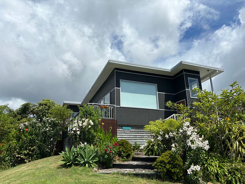 House for rent Tairua 50A Ocean Beach Road, Tairua myRent.co.nz