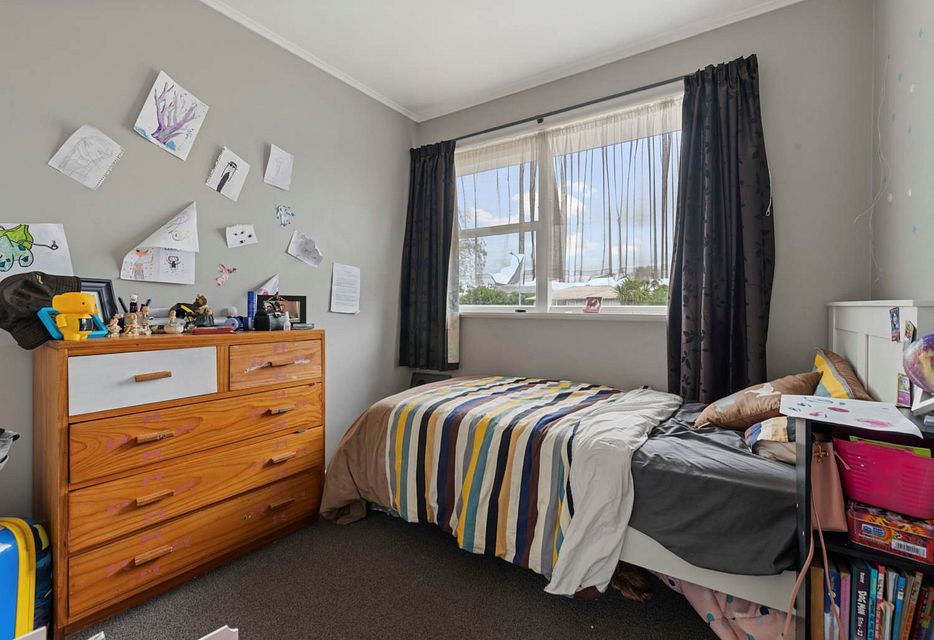 House for rent Papakura 16 Tairere Crescent, Rosehill myRent.co.nz