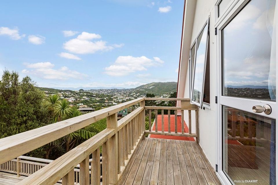 House for rent Wellington 113A Percy Dyett Drive, Karori myRent.co.nz