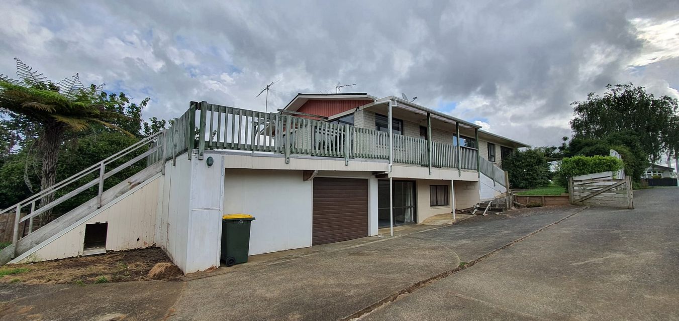 House for rent Pukekohe 37 Prospect Terrace, Pukekohe myRent.co.nz