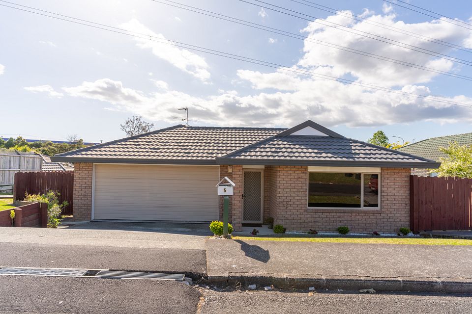 House for rent Auckland 5 Ulster Road, Blockhouse Bay myRent.co.nz