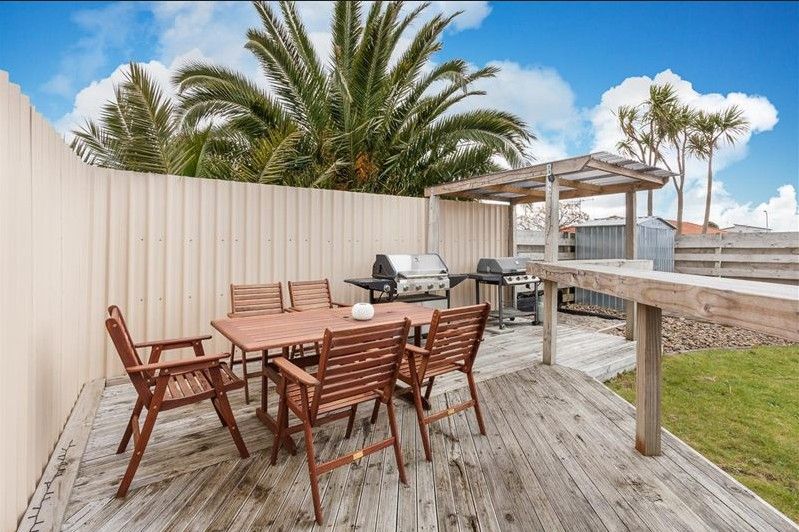 House for rent Papamoa 43 Dalton Drive, Papamoa Beach myRent.co.nz