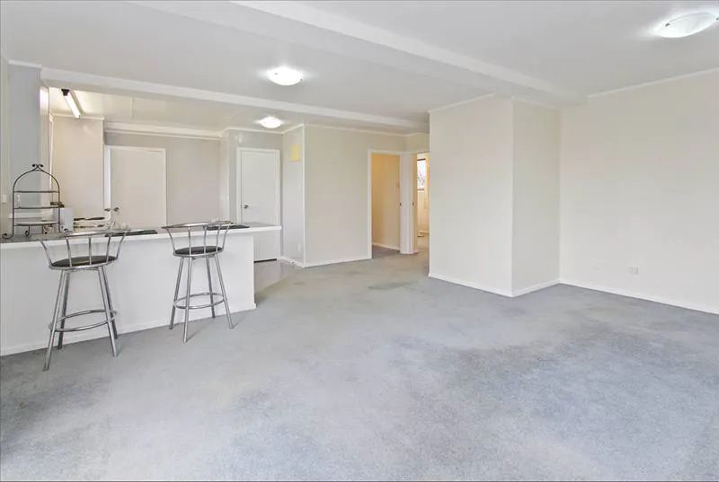 Flat for rent Auckland 2/652 Sandringham Road, Sandringham myRent.co.nz