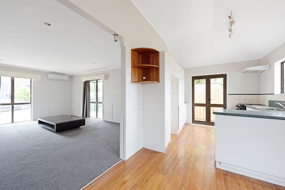 House for rent Wellington 52 Frobisher Street, Island Bay myRent.co.nz
