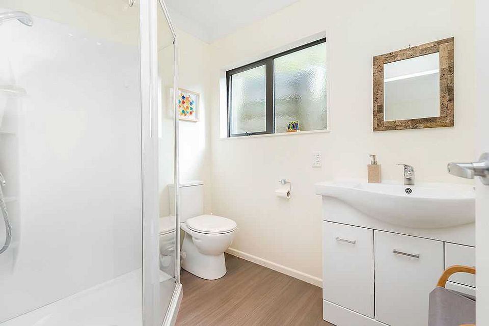 House for rent Porirua 72 Staithes Drive North, Whitby myRent.co.nz