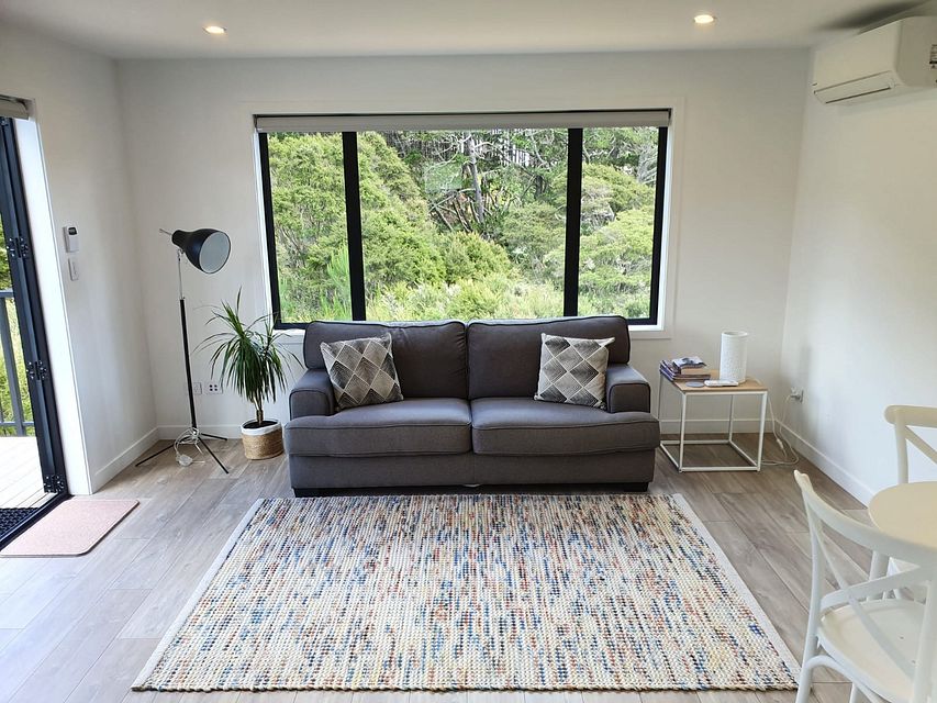 Unit for rent Auckland 11 Arthur Wright Place, Maraetai myRent.co.nz