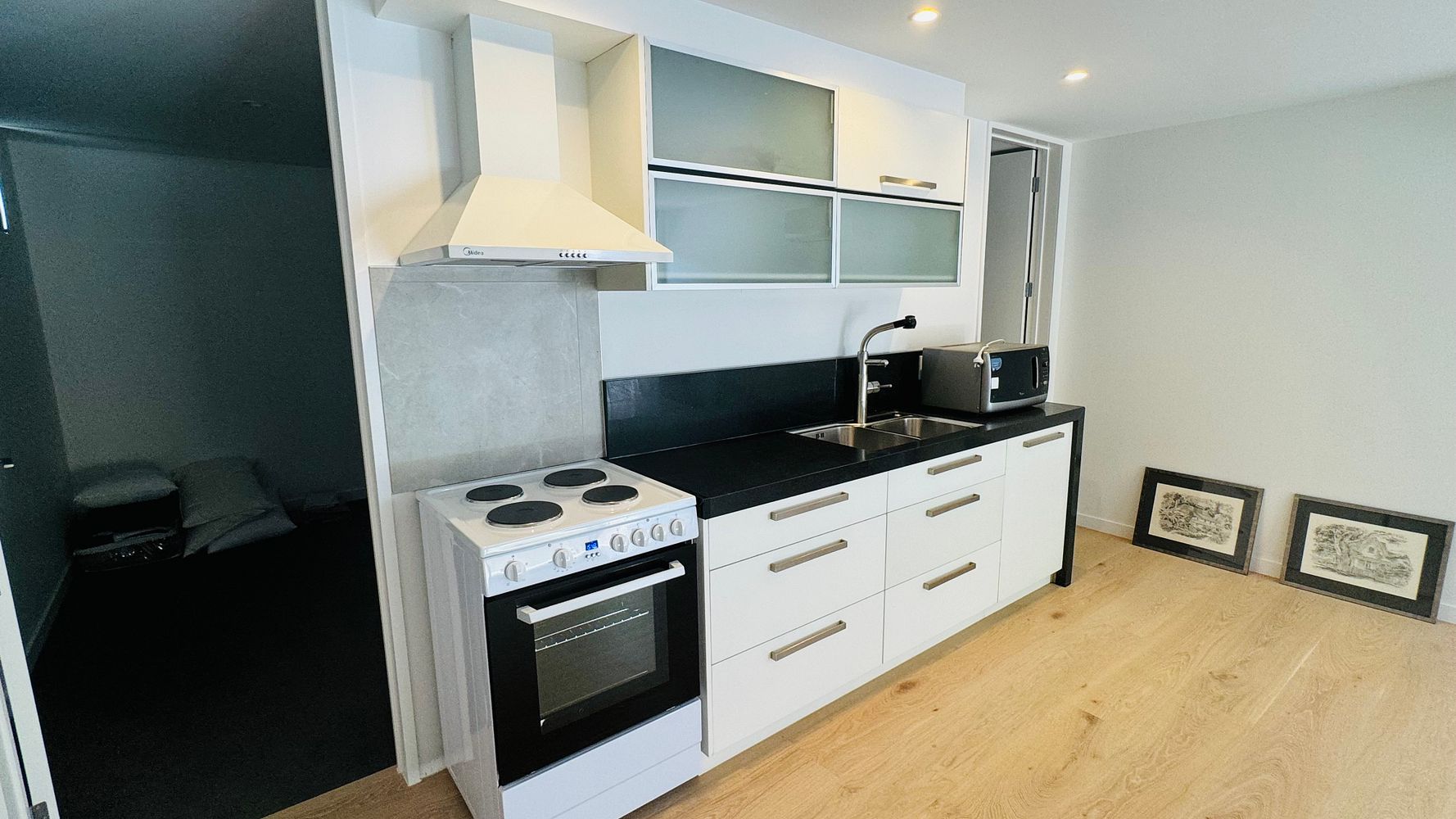 1/324 Beach Road Campbells Bay North Shore City Houses for Rent