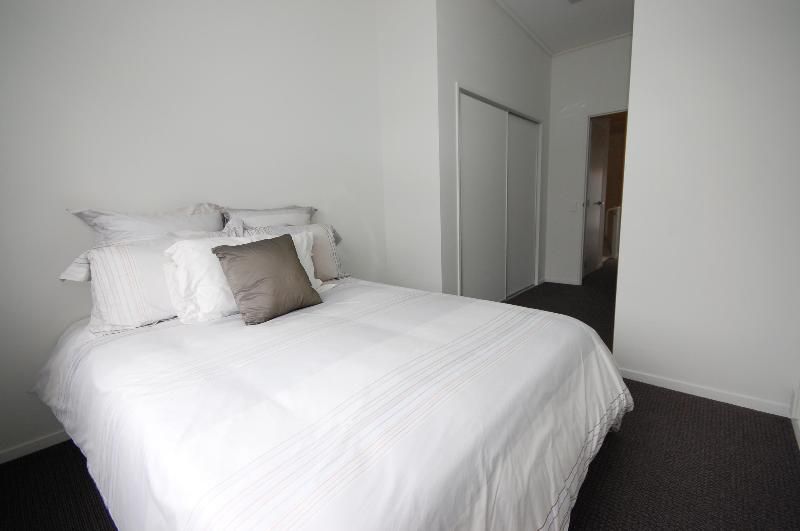 Apartment for rent Auckland 226/287 Onehunga Mall, Onehunga myRent.co.nz