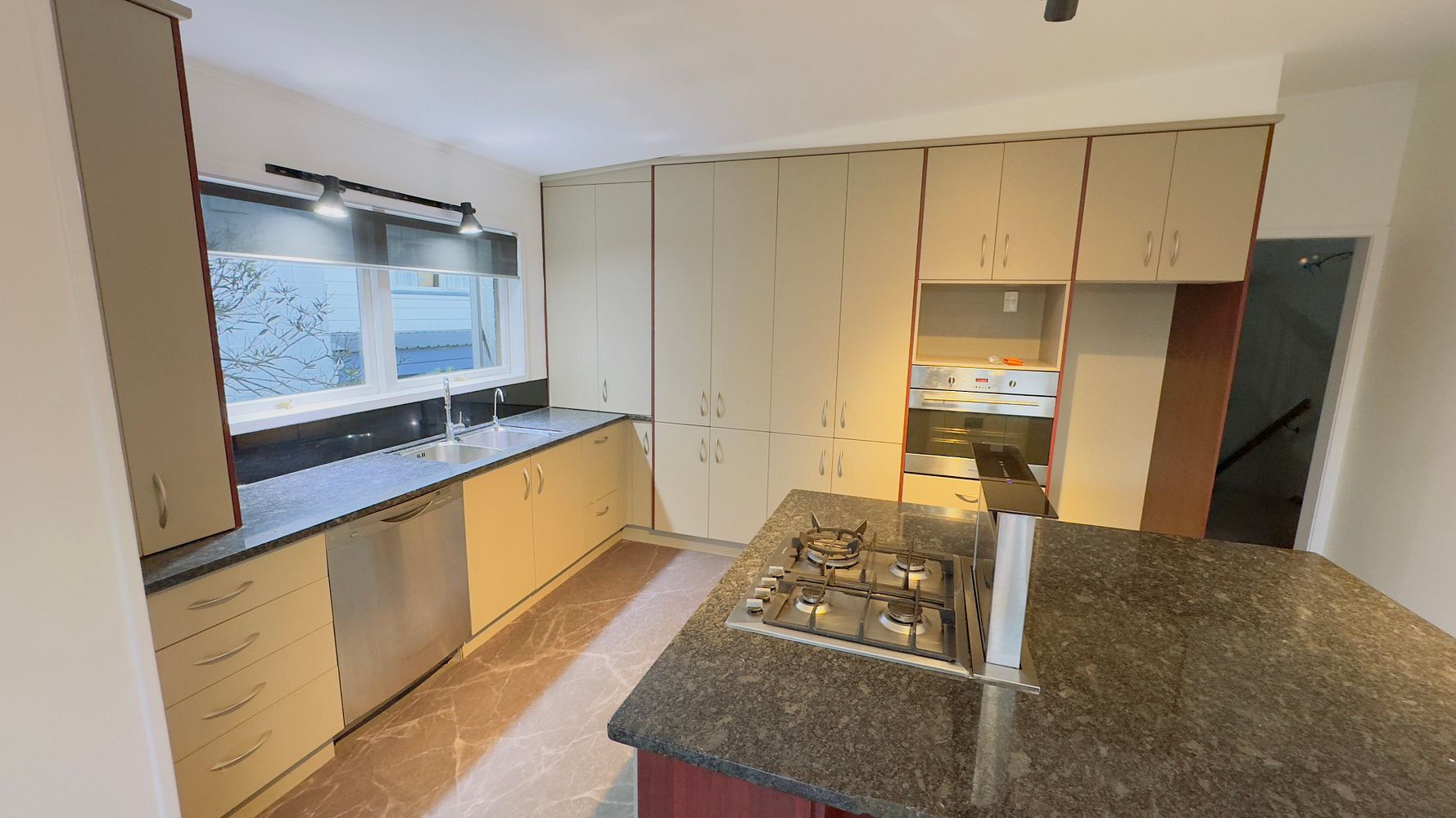 247 Forrest Hill Road Forrest Hill_4