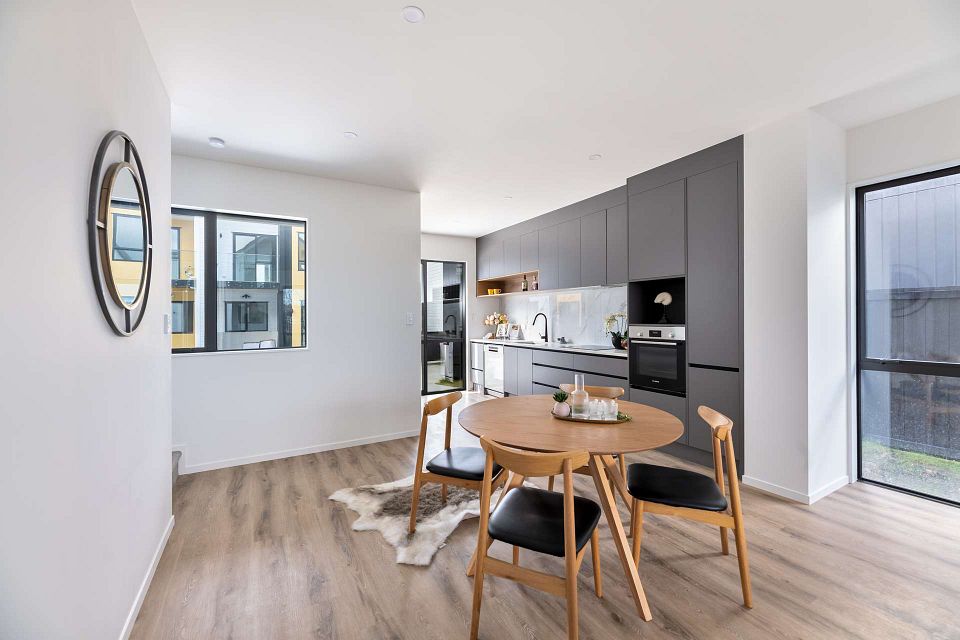 Townhouse for rent Kumeu 30 Whakato Avenue, Kumeu myRent.co.nz