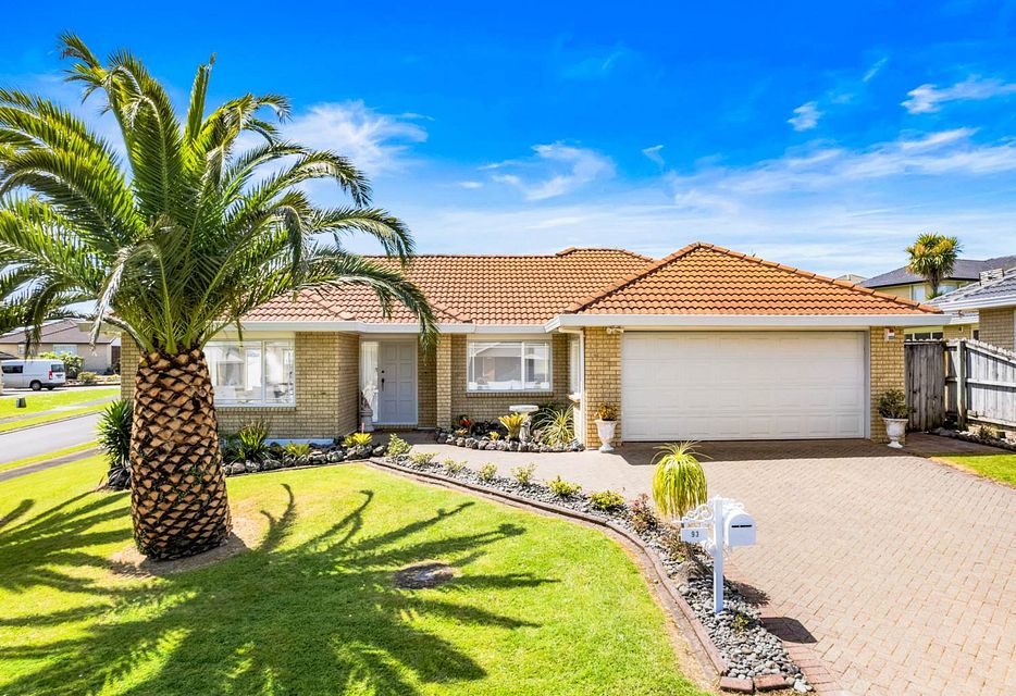 House for rent Auckland 93 Westerham Drive, Dannemora myRent.co.nz
