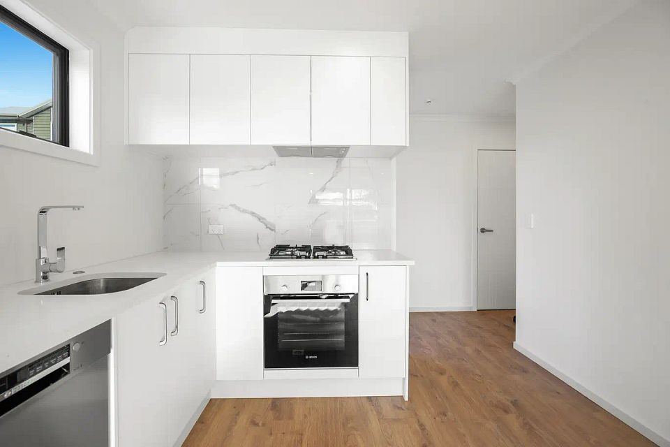 Unit for rent Hamilton 2/26 Hunter Street, Hamilton Lake myRent.co.nz