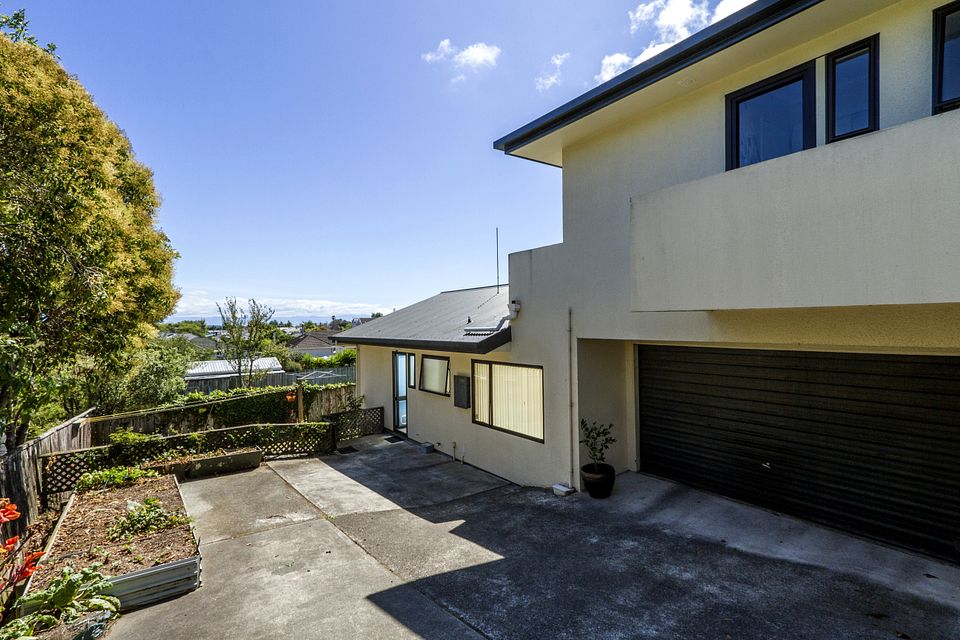 Unit for rent Nelson 2/266 The Ridgeway, Stoke myRent.co.nz