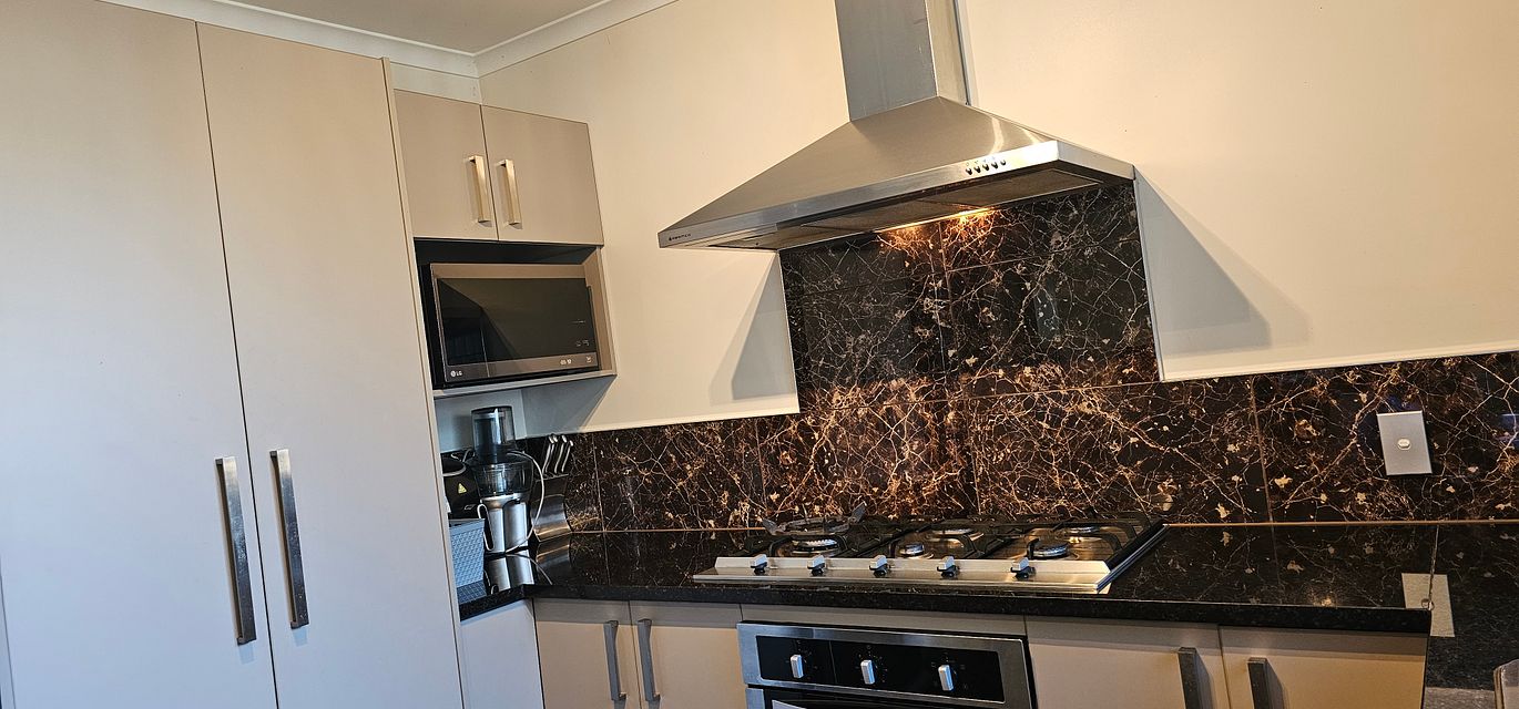 House for rent Auckland Massey myRent.co.nz