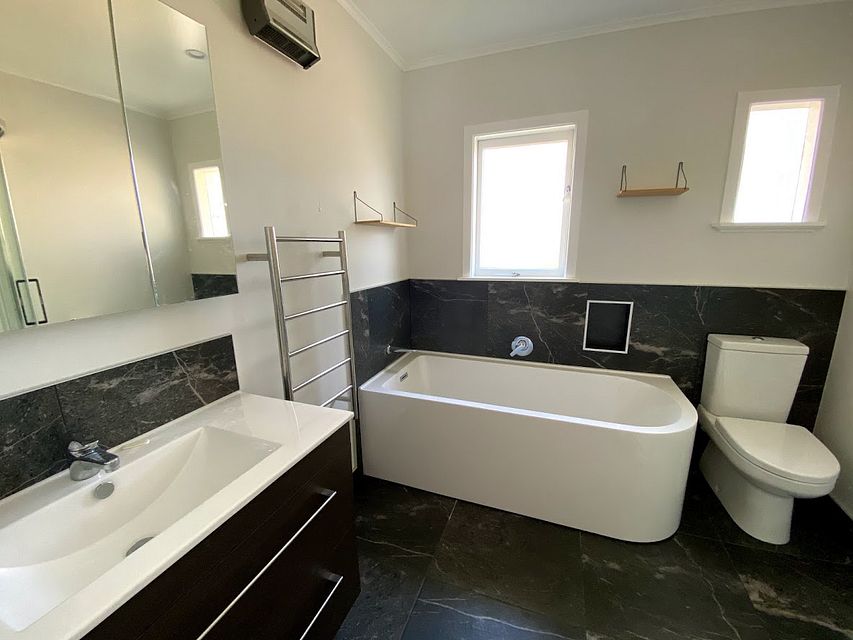 House for rent Auckland 16 Gloria Avenue, Te Atatu Peninsula myRent