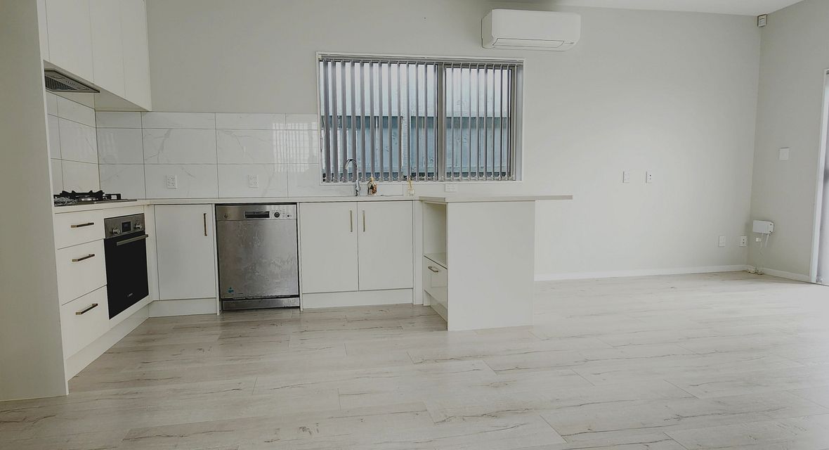 House for rent Auckland 27 Matakohe Road, Westgate myRent.co.nz