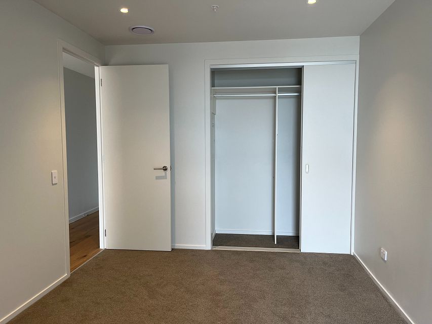 Apartment for rent Auckland 413/158 Onehunga Mall, Onehunga myRent.co.nz