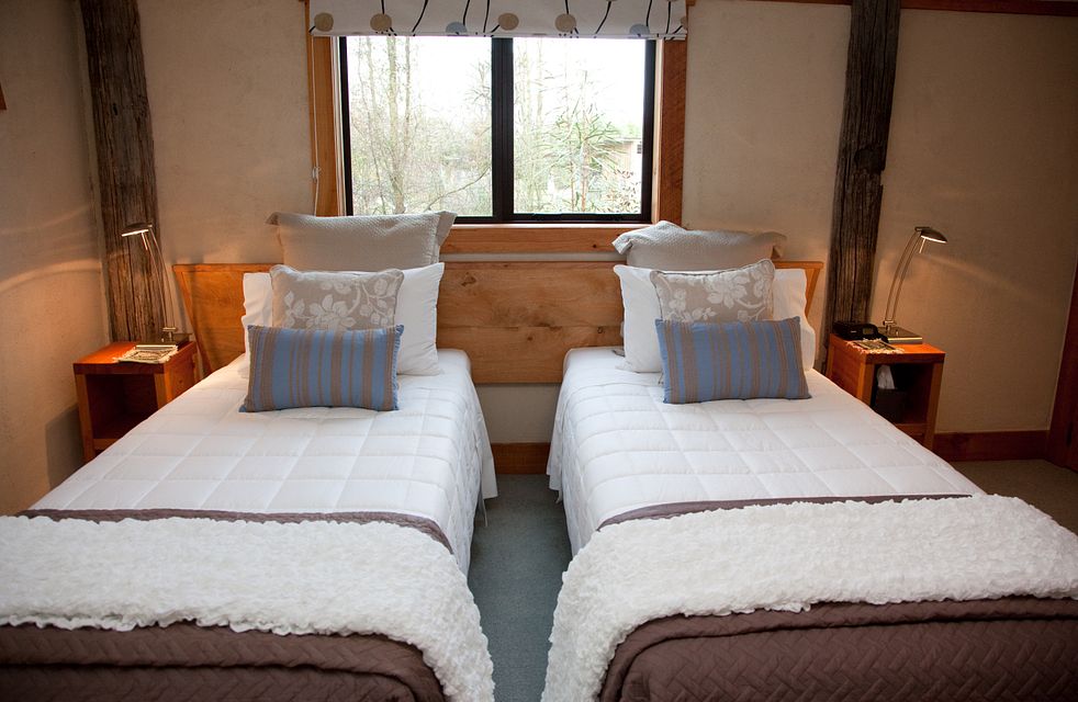 House for rent Cambridge Cob Cottage/3635 Cambridge Road, Cambridge