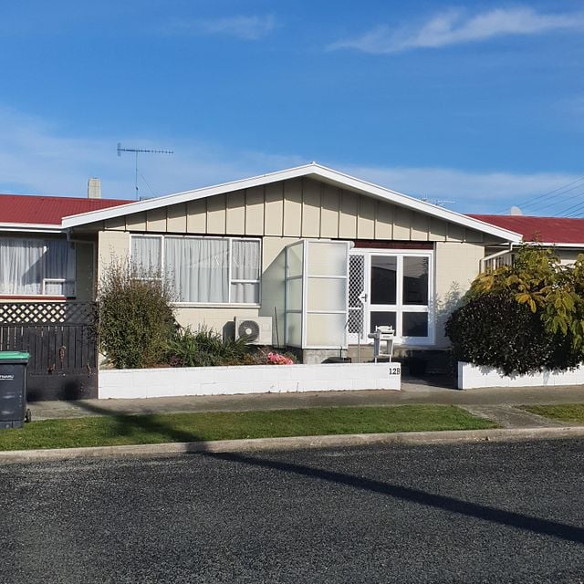 Unit for rent Timaru 12B Rugby Street, Highfield myRent.co.nz