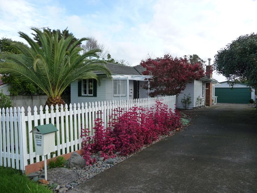 House for rent Auckland 117A Bruce Road, Glenfield myRent.co.nz