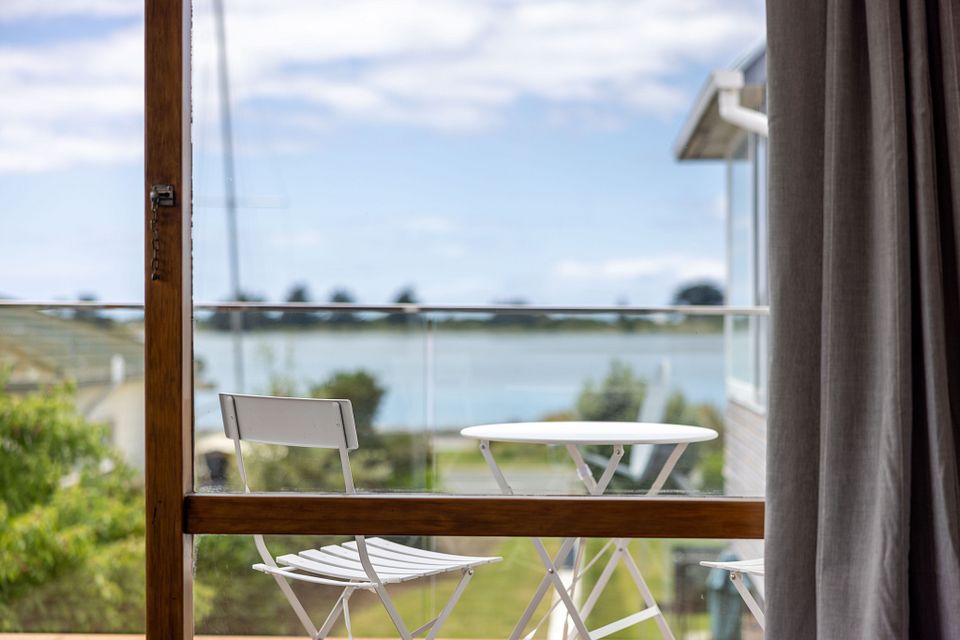 Townhouse for rent Christchurch 4/53 Beachville Road, Redcliffs