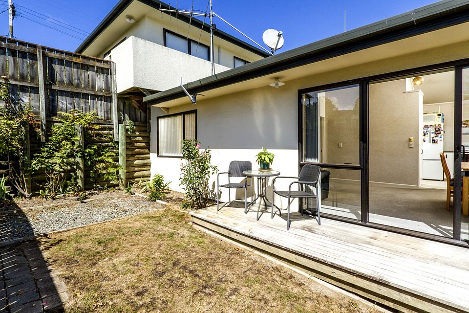 Unit for rent Nelson 2/266 The Ridgeway, Stoke myRent.co.nz